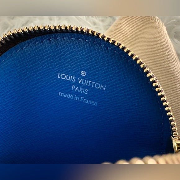 Louis Vuitton Round Venice Vivienne 2019 Holiday Animation‎ LE Coin Purse Wallet - Picture 5 of 7